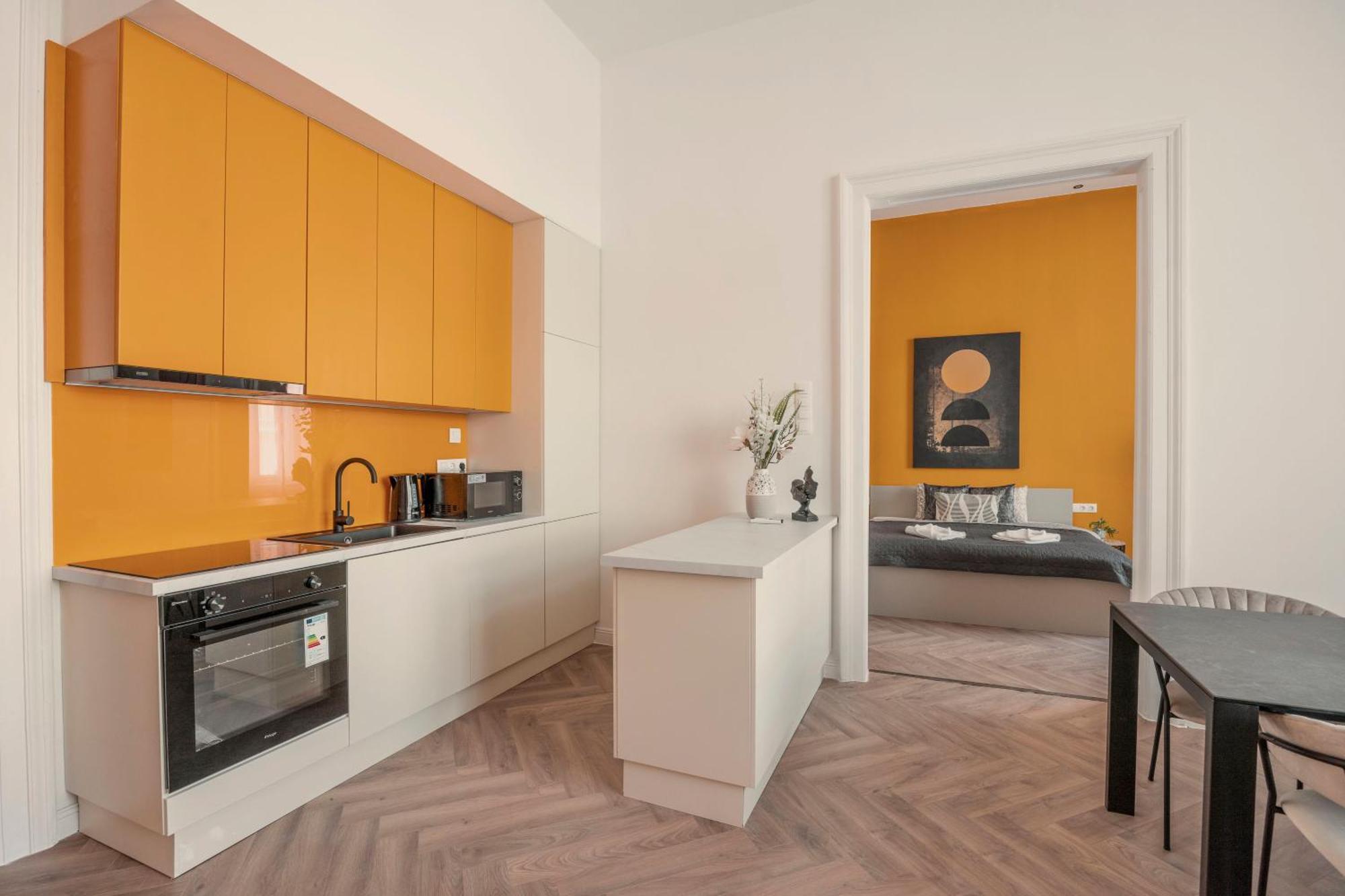 Exclusive Central 3Bedrm Stylish Residence By Prestige Homes Budapest Exterior photo